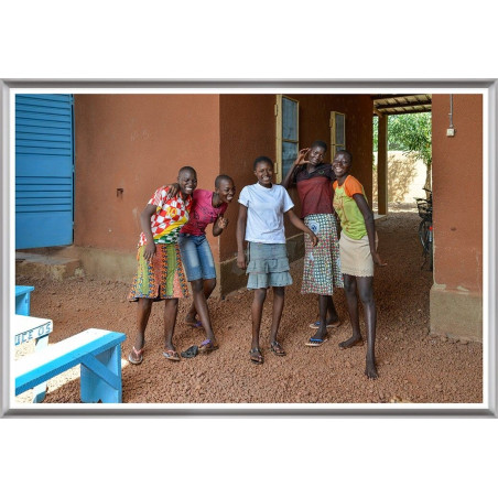 Location exposition Pogbi (La scolarisation des filles au Burkina Faso) © Christian Izorce