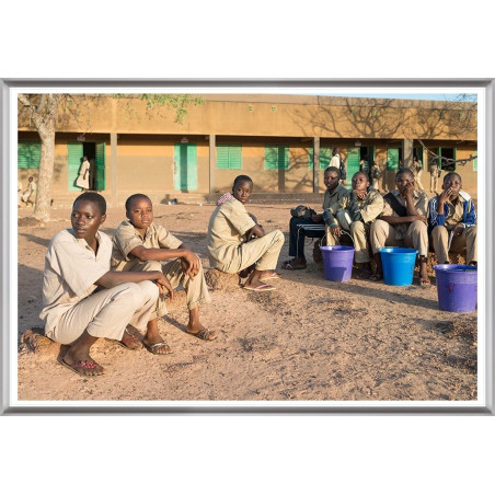 Location exposition Pogbi (La scolarisation des filles au Burkina Faso) © Christian Izorce